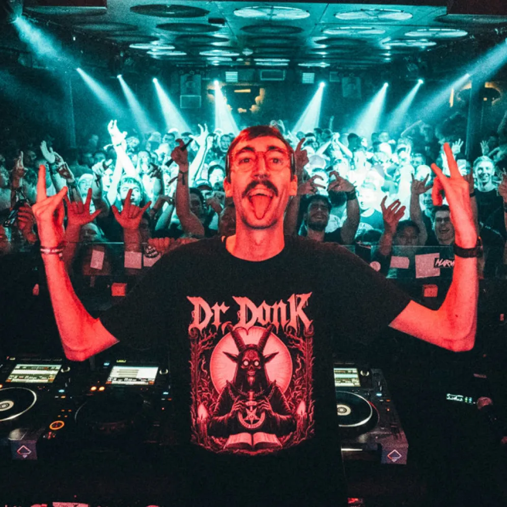 DR DONK photo 3